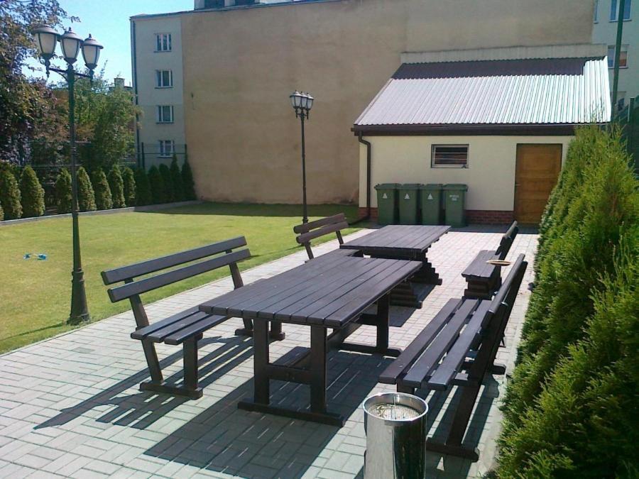 Akademikus Hostel *